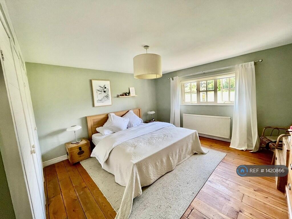 Double Bedroom 1