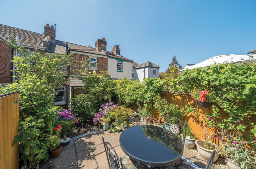 1313514-16-6852b1...