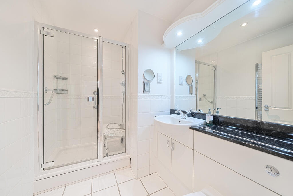 1301303-9-6843160...