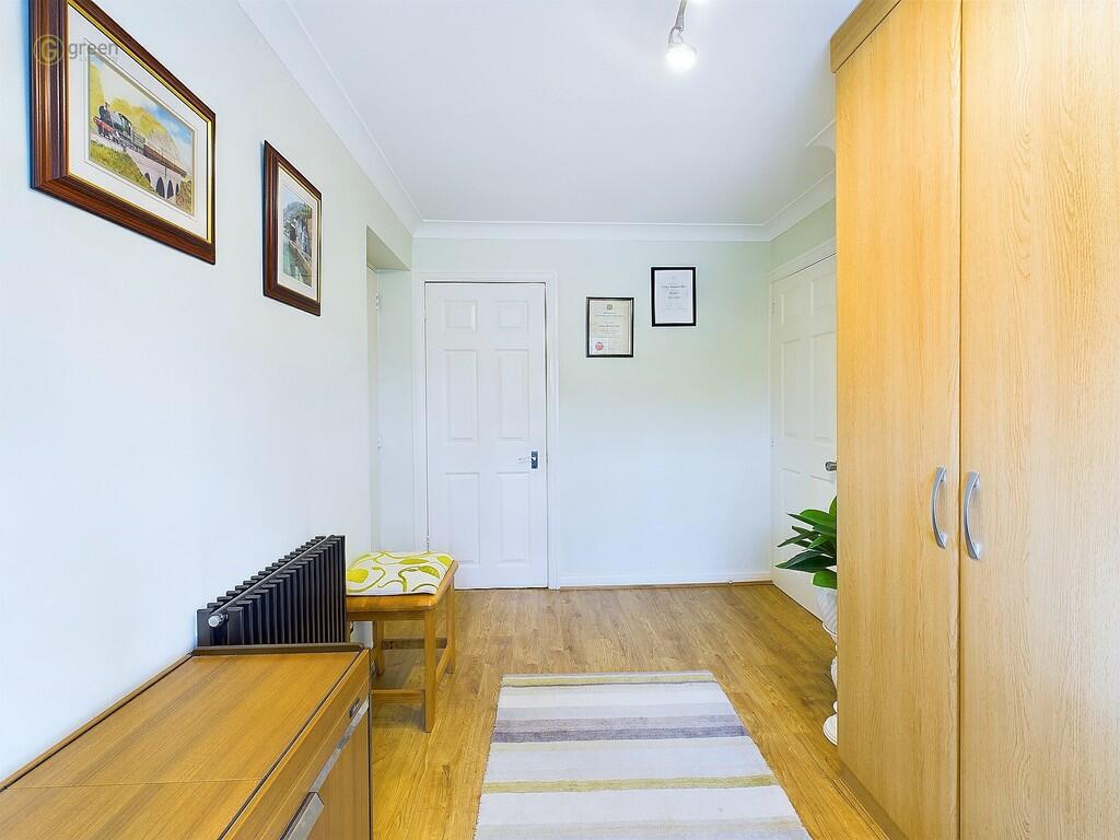 CAM04914G0-PR0046...