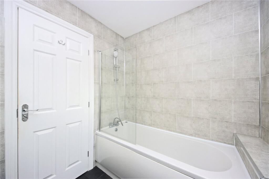 Bathroom/Wc