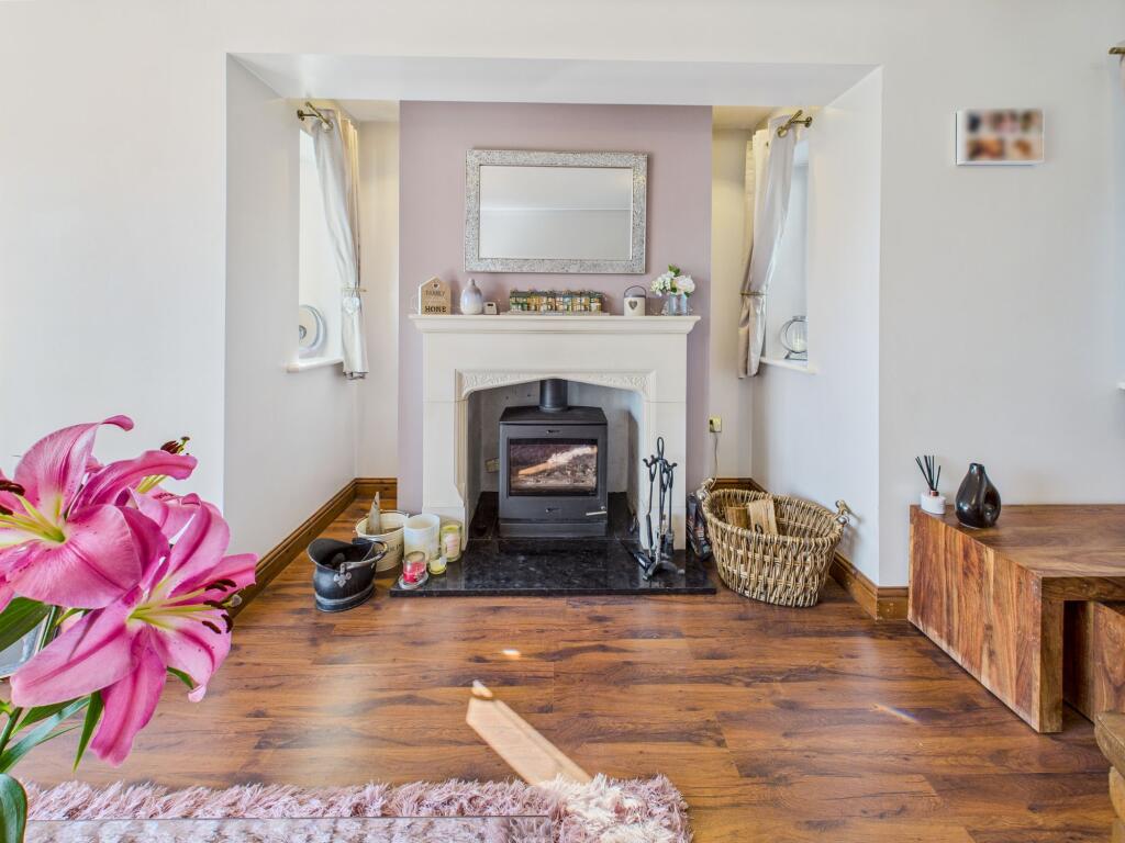 Lounge Fireplace