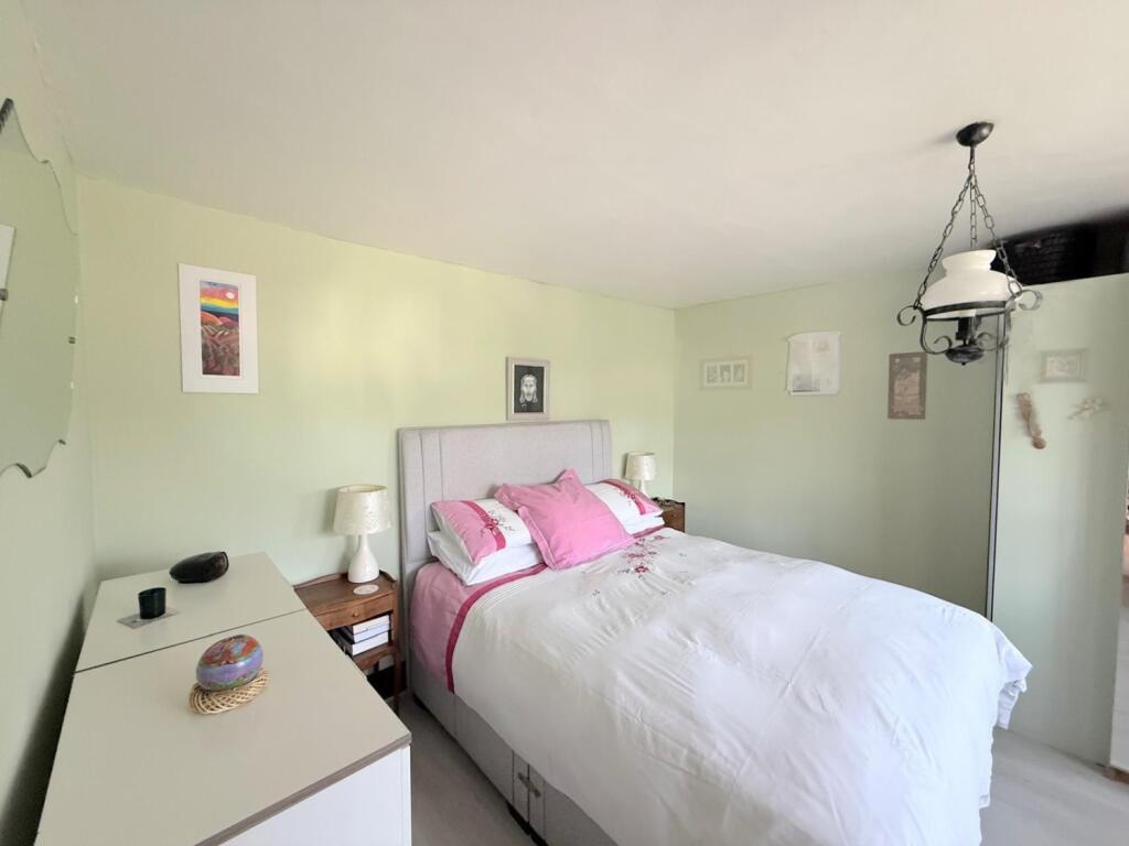 ABBC811D-7726-430A-BA6A-00974CCDA9F6