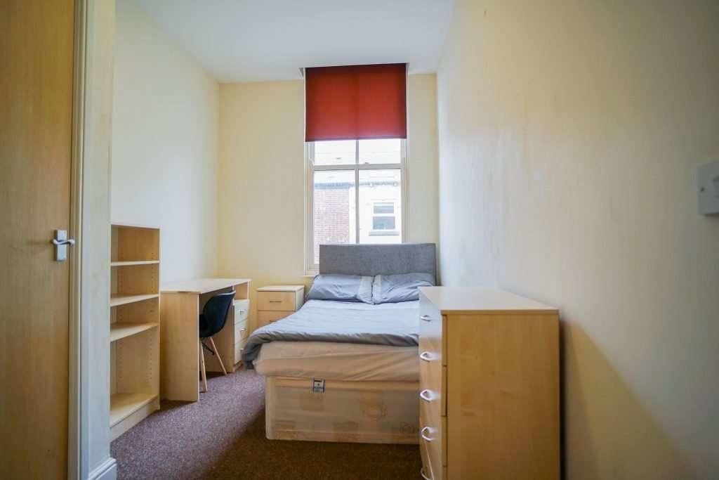 Flat_1_498_Glossop_Road