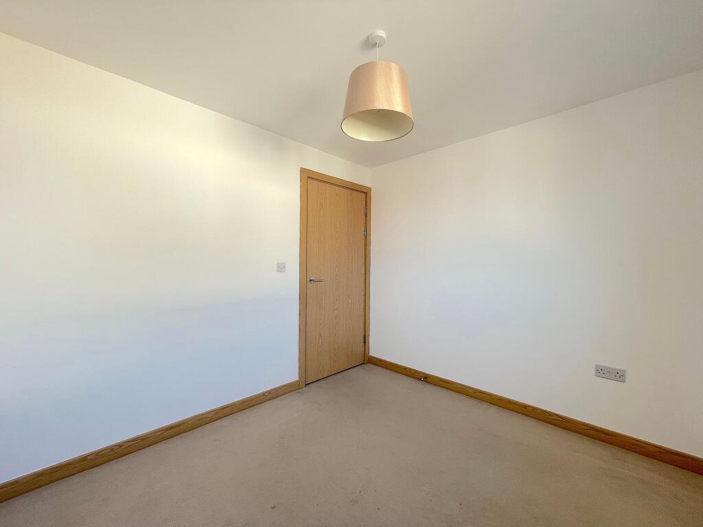 Bedroom Two (2)