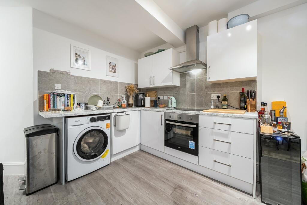 Spenser Road, London, SE24