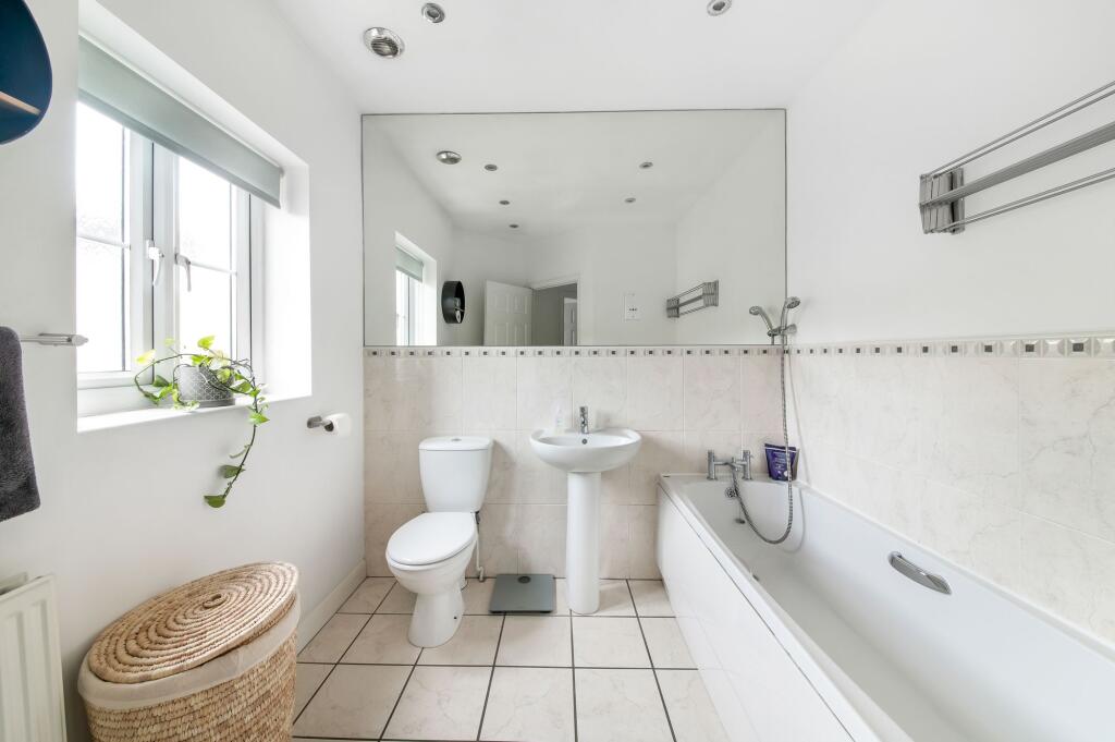 HOUSE BATHROOM