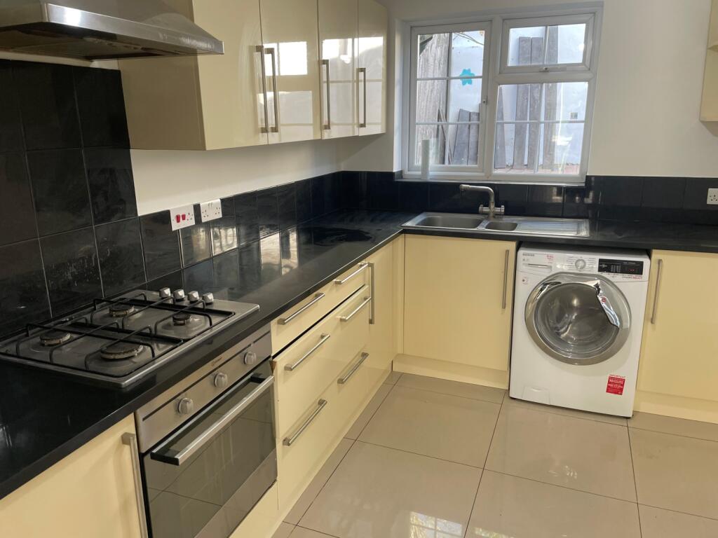 Kitchen 2