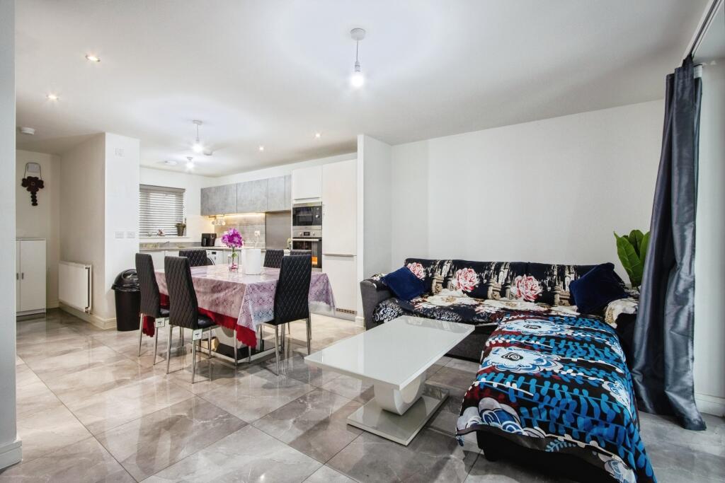 Kitchen/Family Room