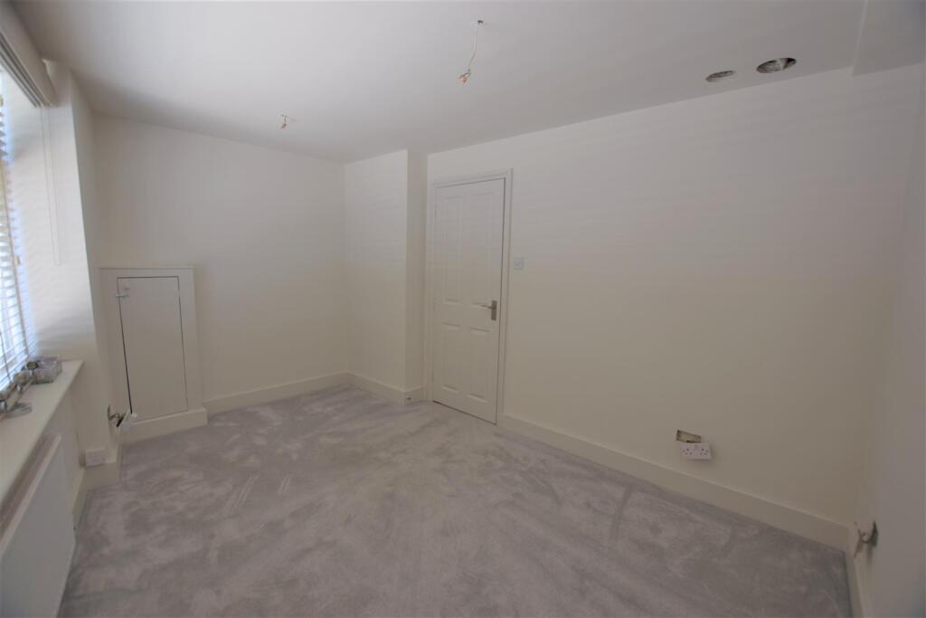 Bedroom.jpg