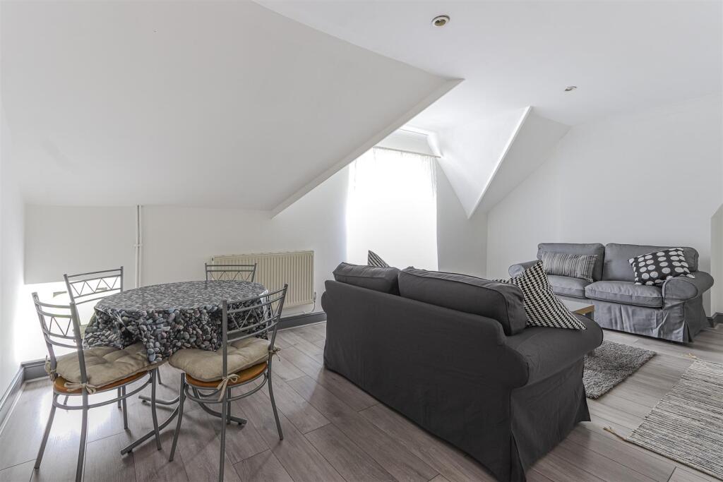 Ninian Road 36, C-7.jpg