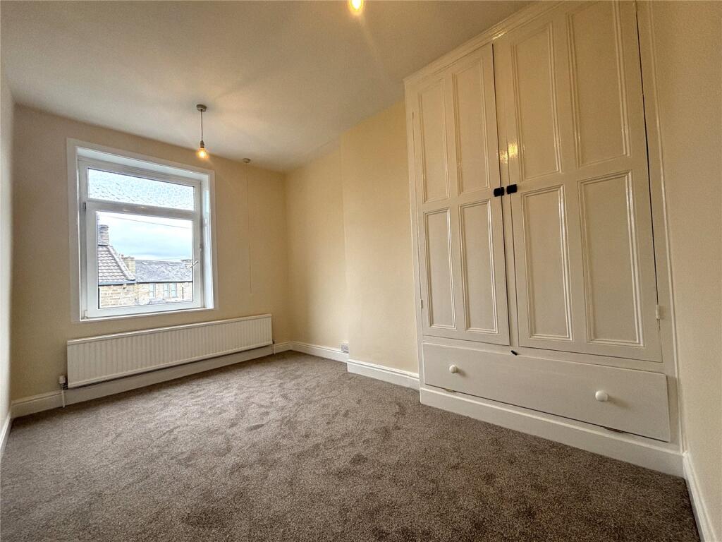 2nd Bedroom