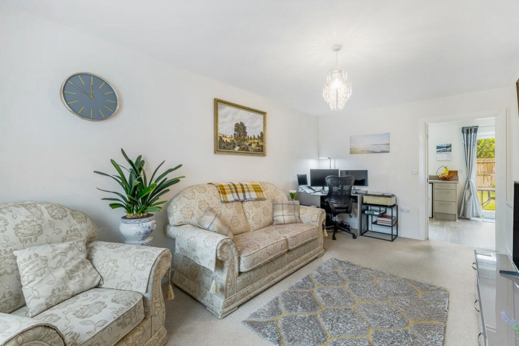 12 Bracken Road (Surfleet)-11