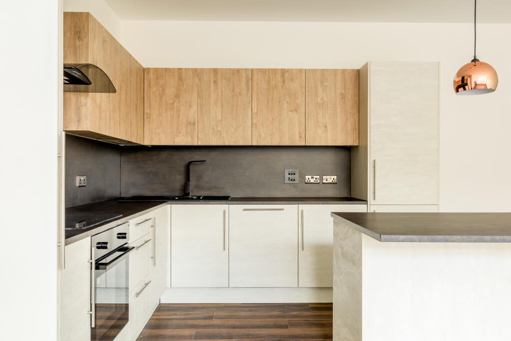 Apartment 1 (8).jpg