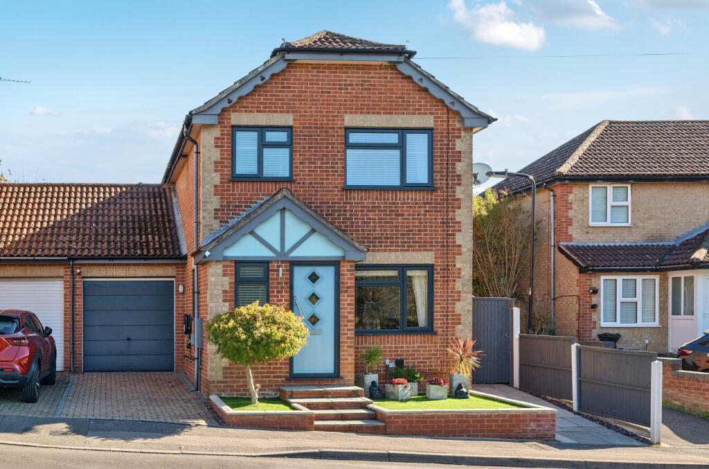 1370534-2-68f0e27...