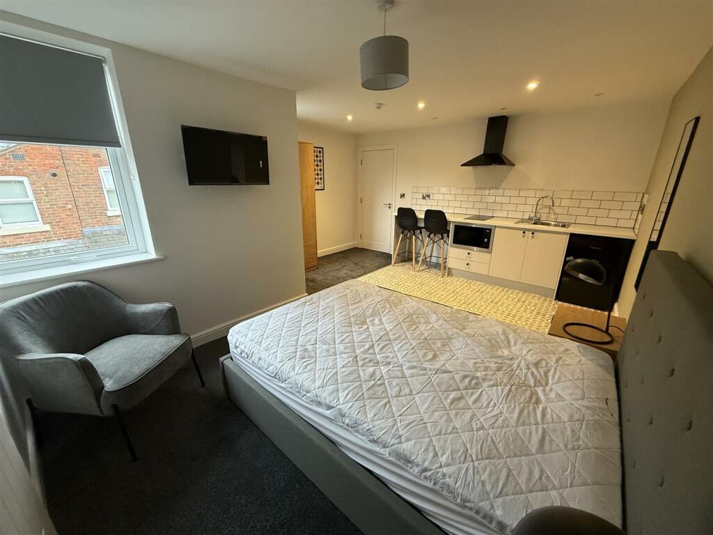 S2 Bedroom copy.JPG