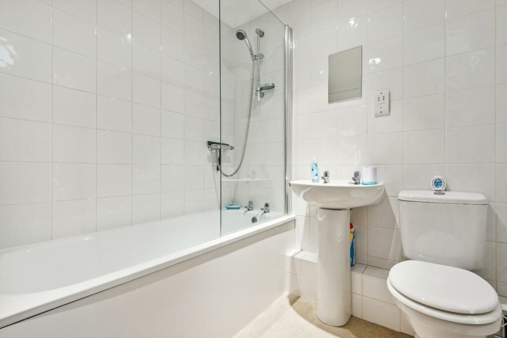 Second Floor Family bathroom