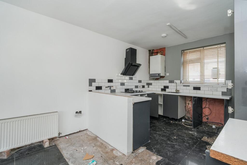 5 Marple Grove, Stretford, Manchester M32 0BD