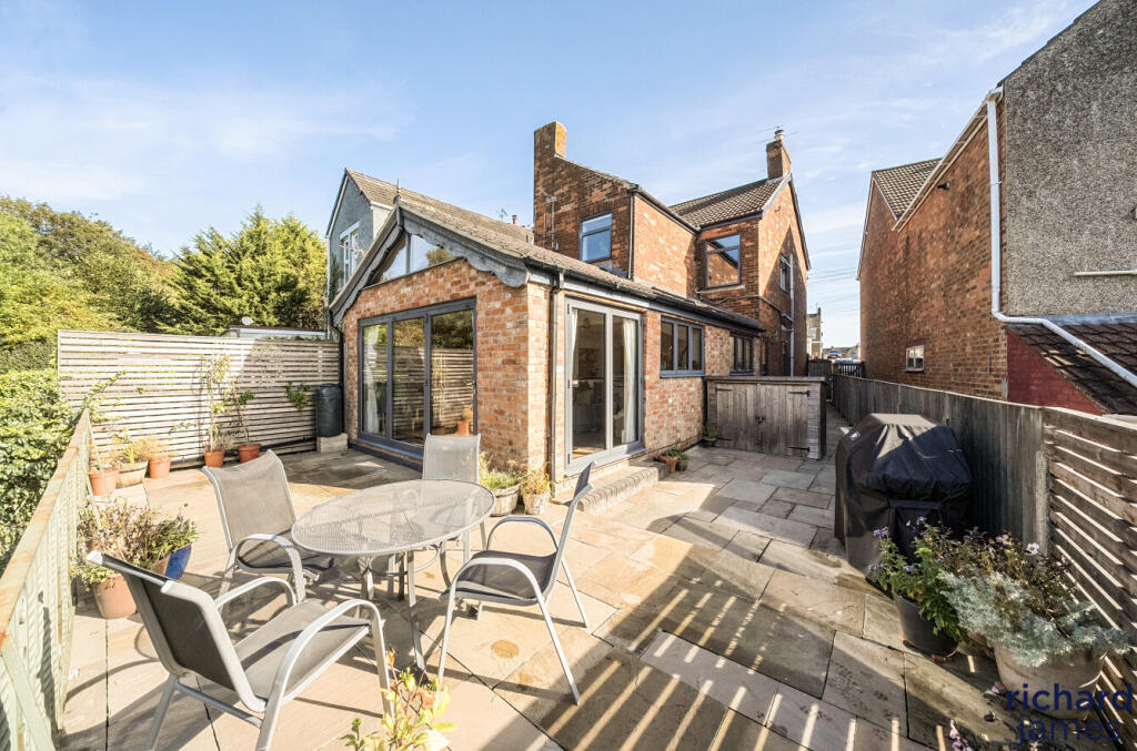 0736b9d108614c78af2d3fef8ee1aa78