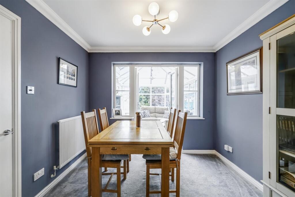 Dining Room 1_1.jpeg