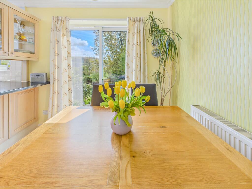 Kitchen Diner - Dining Area