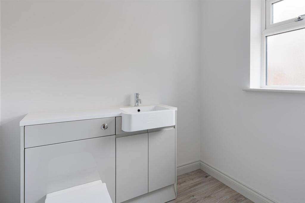 Ground Floor WC