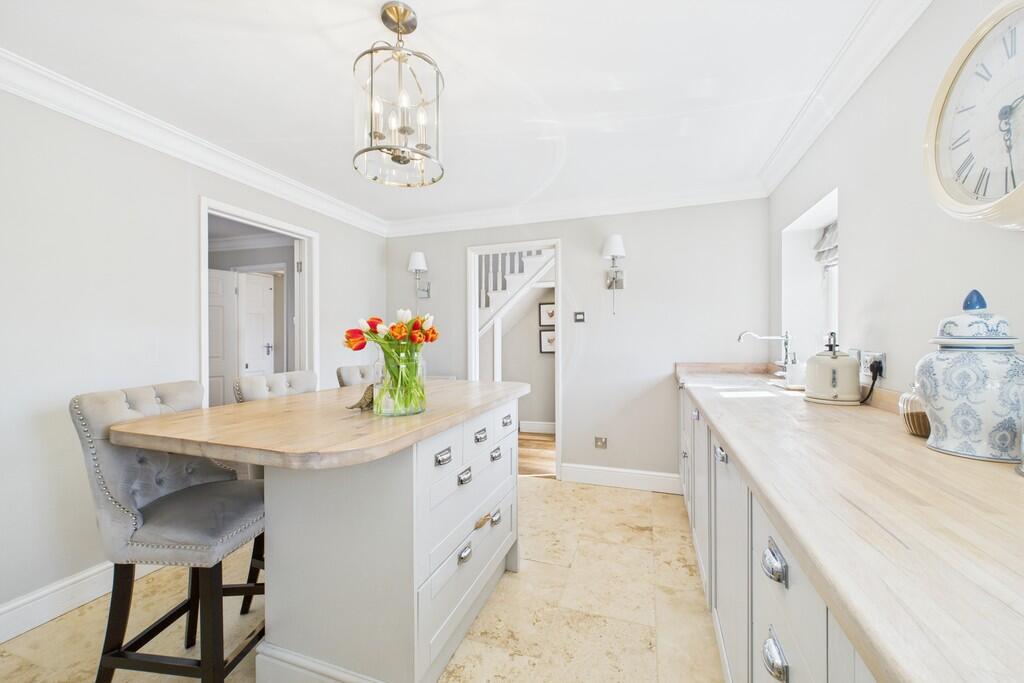 CAM01689G0-PR0455...