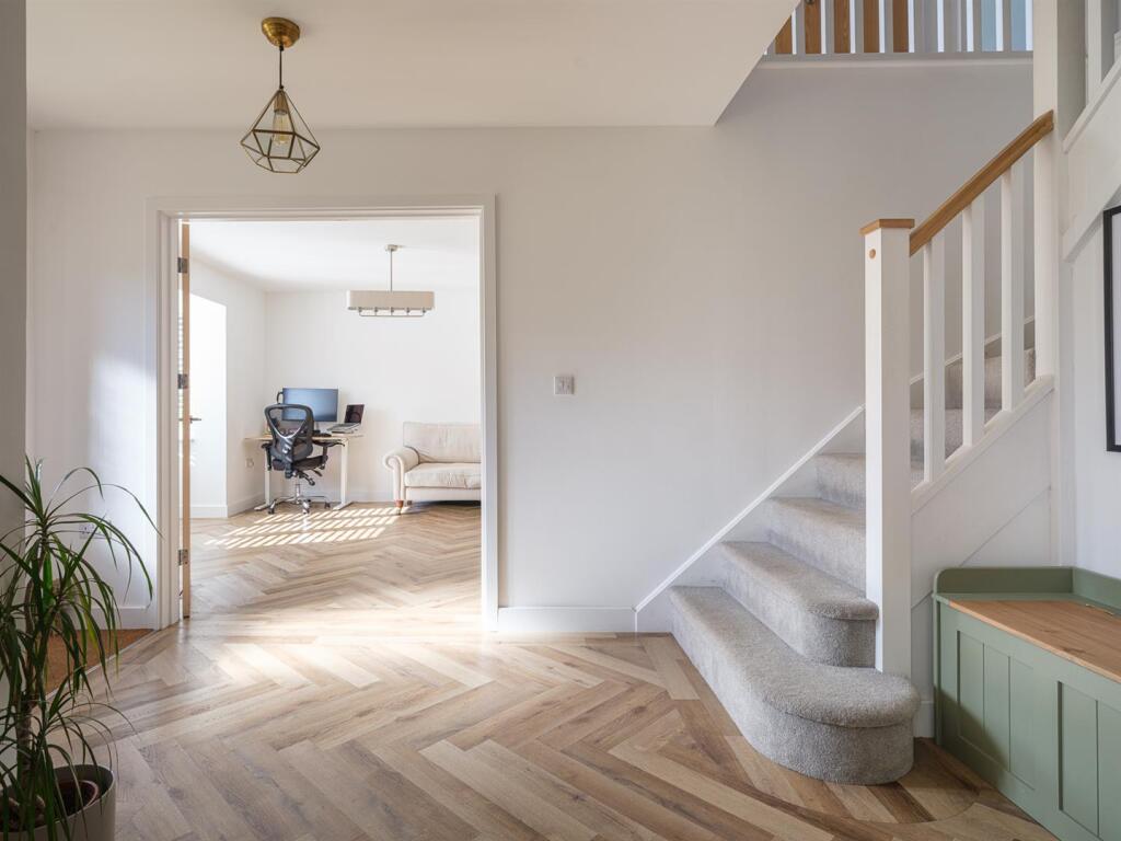 31 Studley Gardens-5.jpg