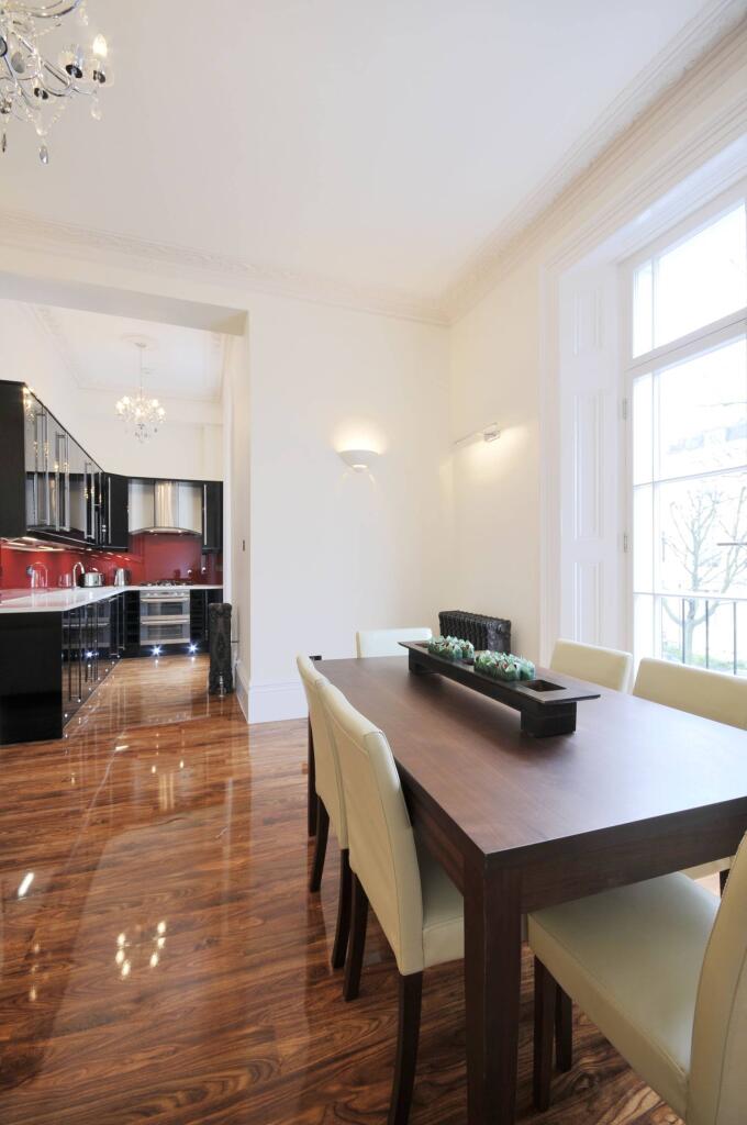 Westbourne Terrace Road, Little Venice, London, W2