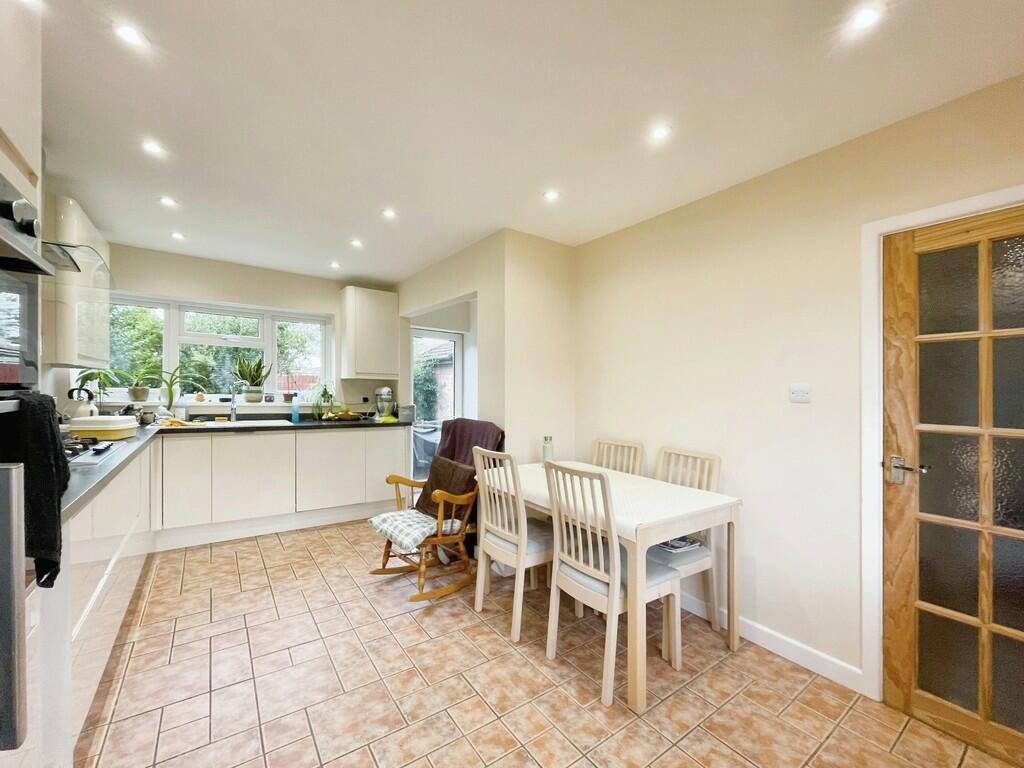 c3e2ecce-20241002...