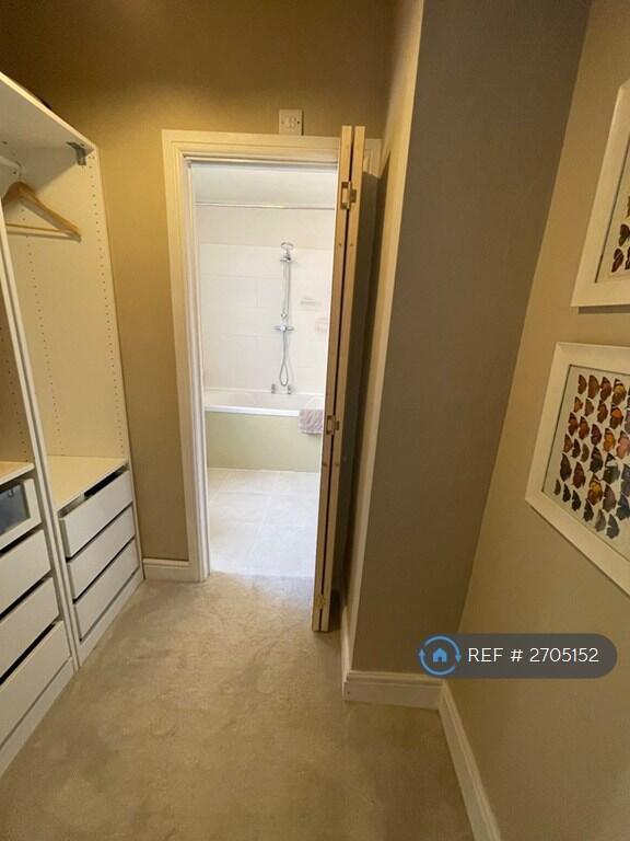 Walk In Wardrobe