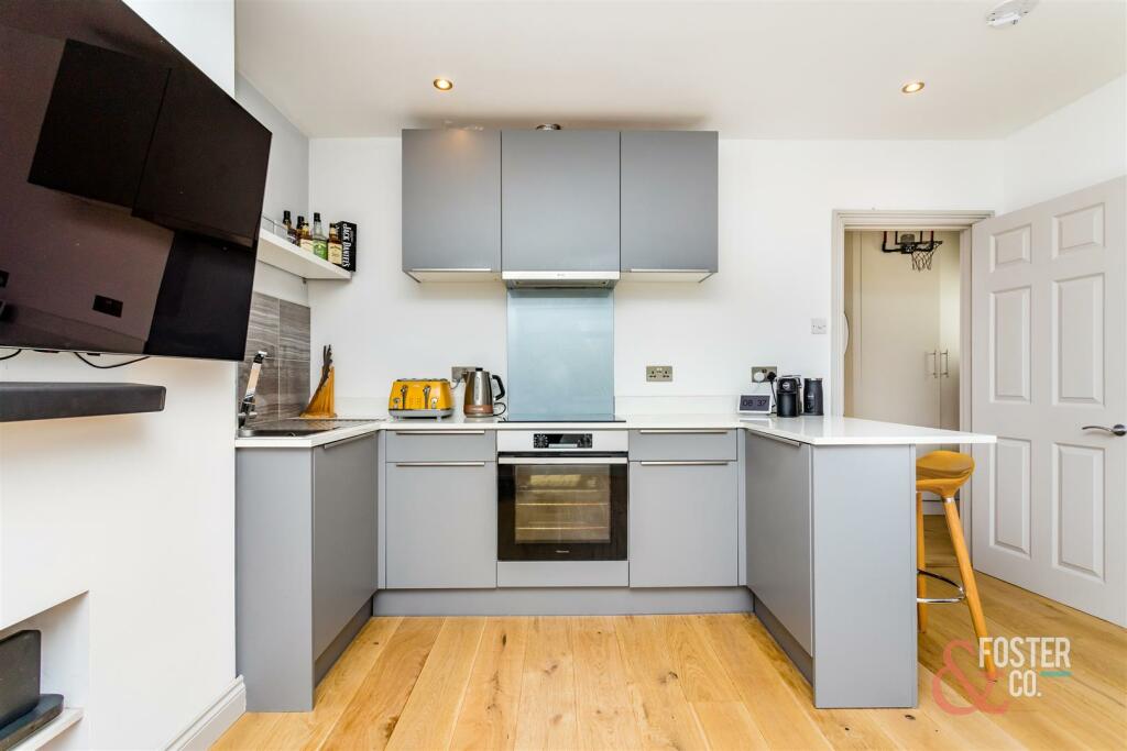 Hangleton Road 16A-1.JPG