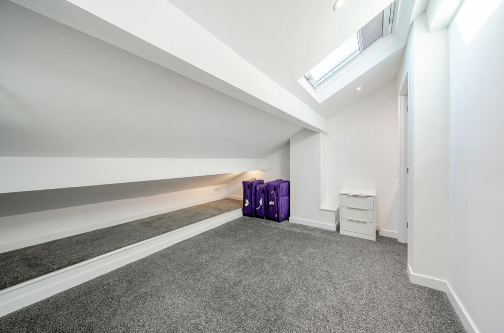 1385257-2-6926dfb...