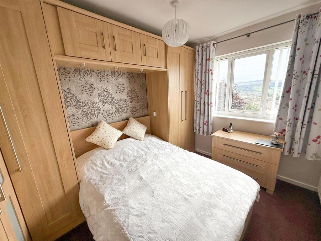 3 Bed Detached, Silsden