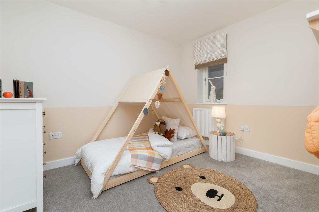 Bedroom 5