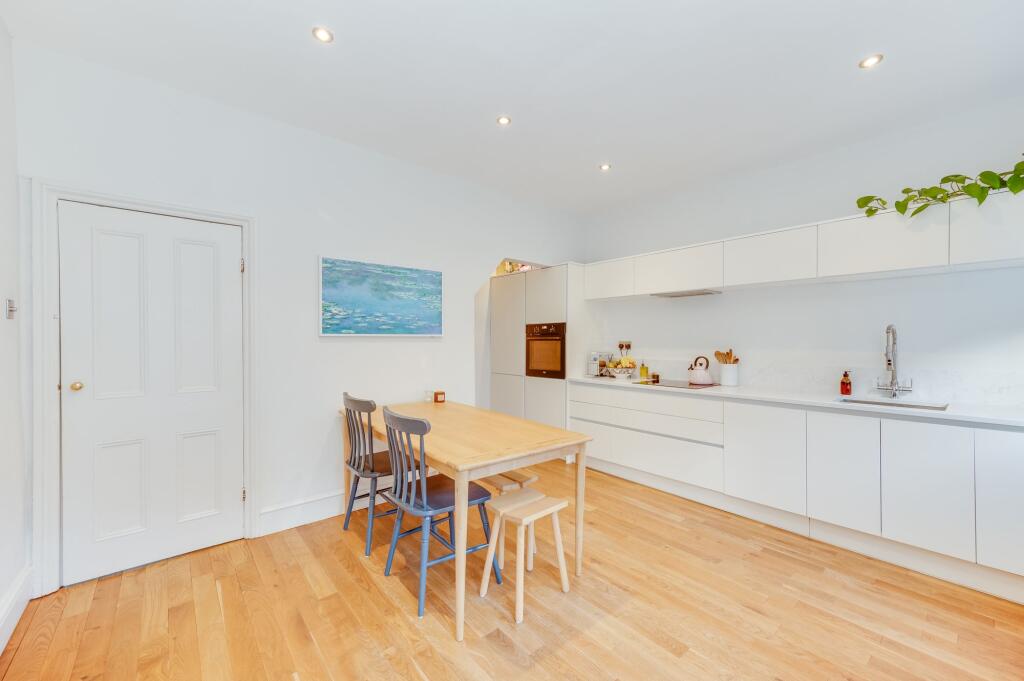 KITCHEN, DINER AND LIVING ROOM