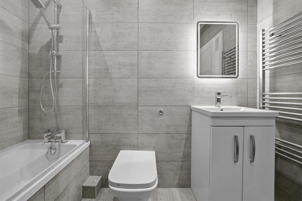 Flat 1, 348 Dollis Hill Lane  - KzEygjKRbT5gbg7MAg