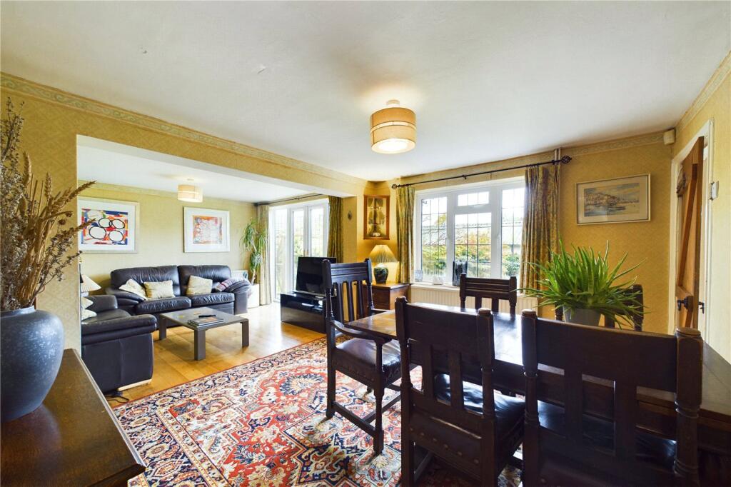 Living/Dining Room