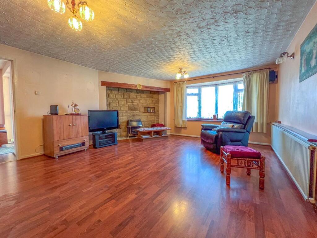 College Street - Image.jpg