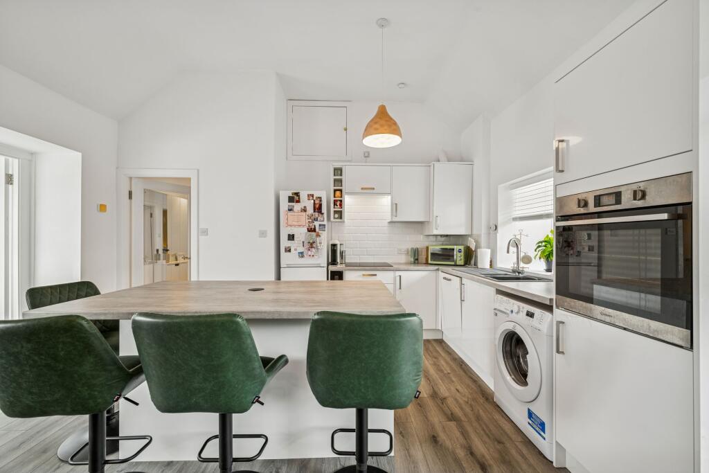 Open Plan Kitchen / Dining Room / Lounge