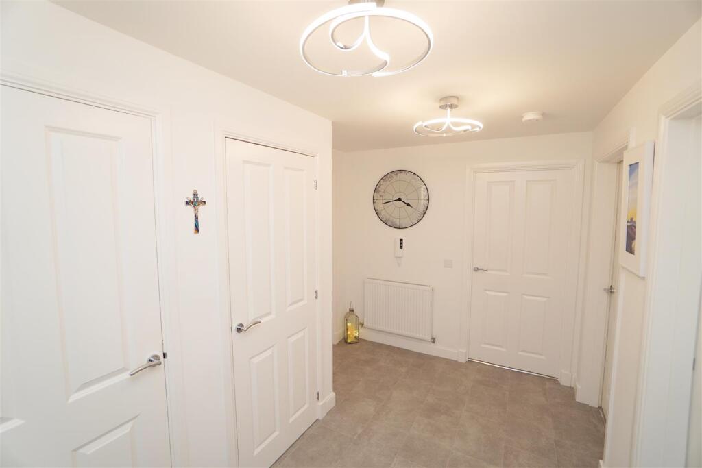hallway.jpg