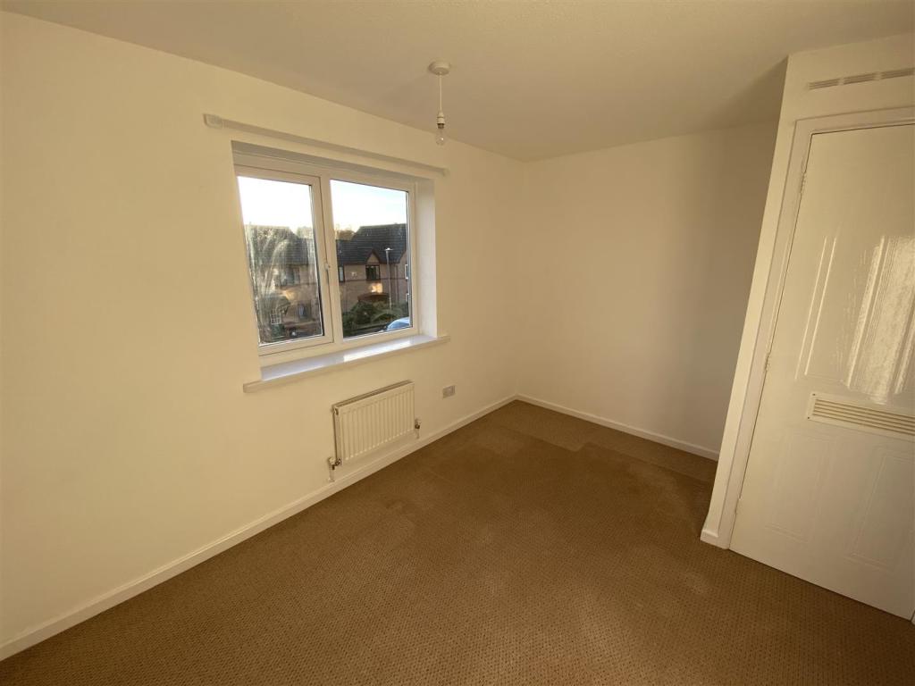 Bedroom 1.jpeg