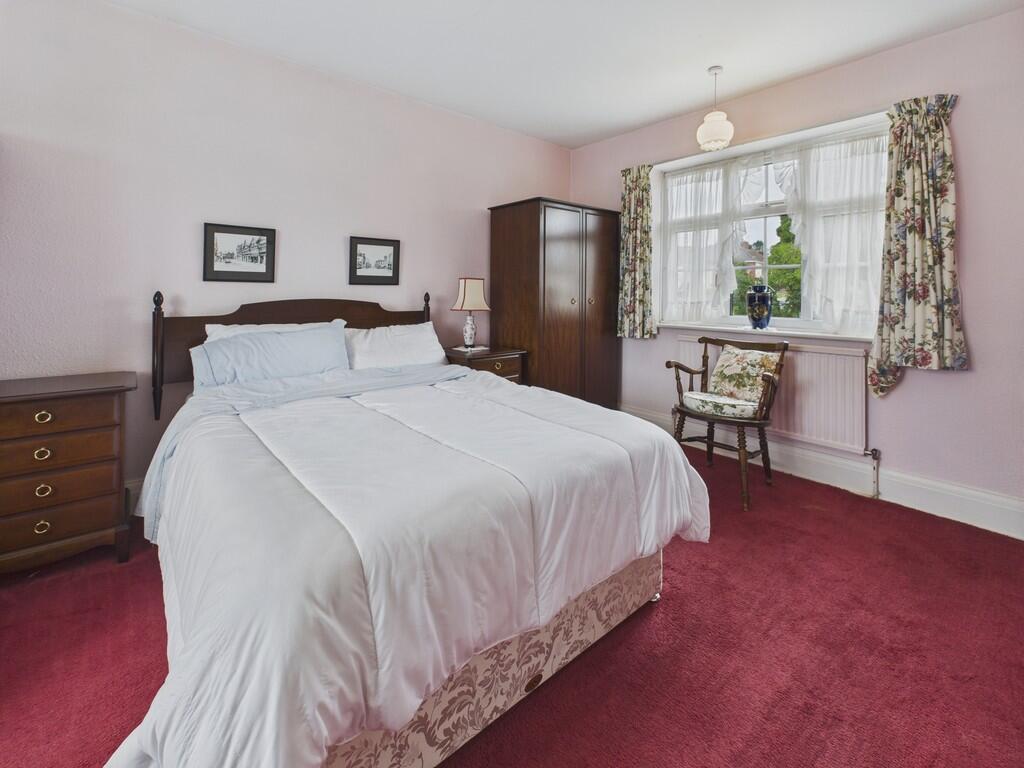 CAM04273G0-PR0158...