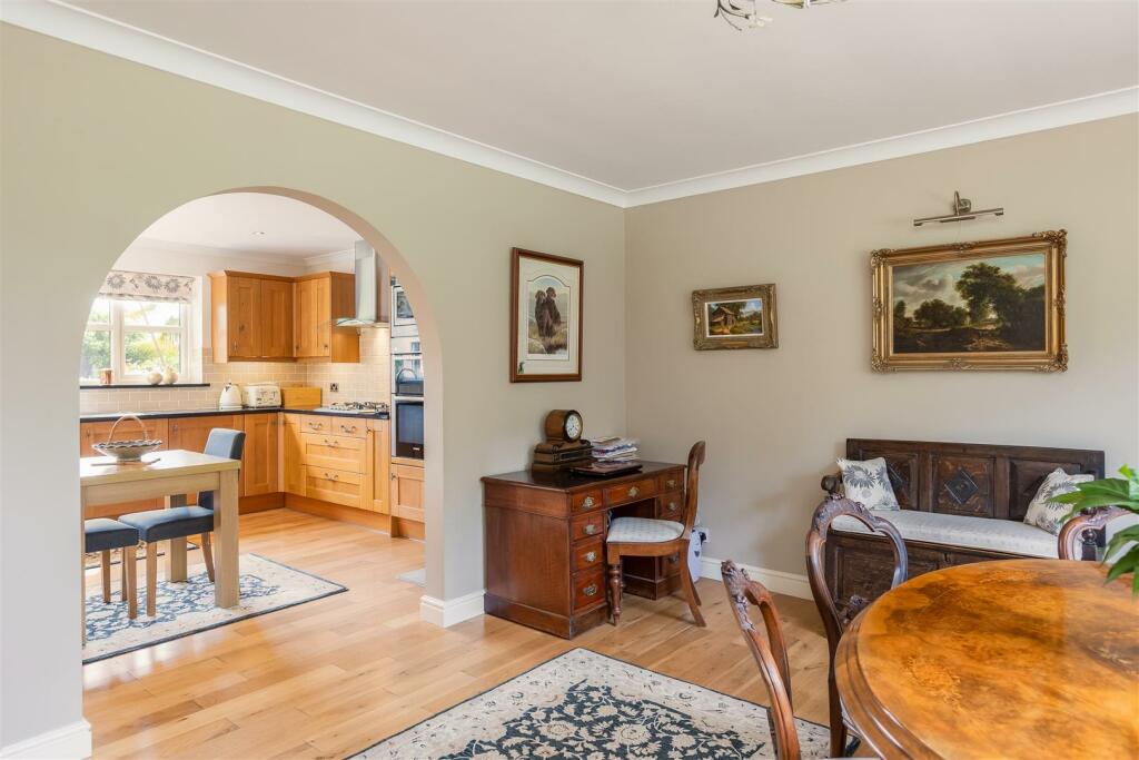 Pasture Lodge Dining Room-2.jpg