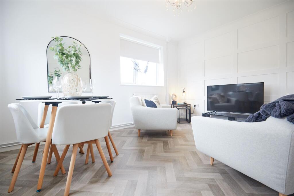 7 Fairfax Road.JPG