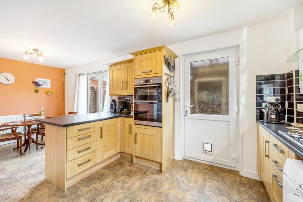 5 Edinburgh Crescent (Kirton)-19