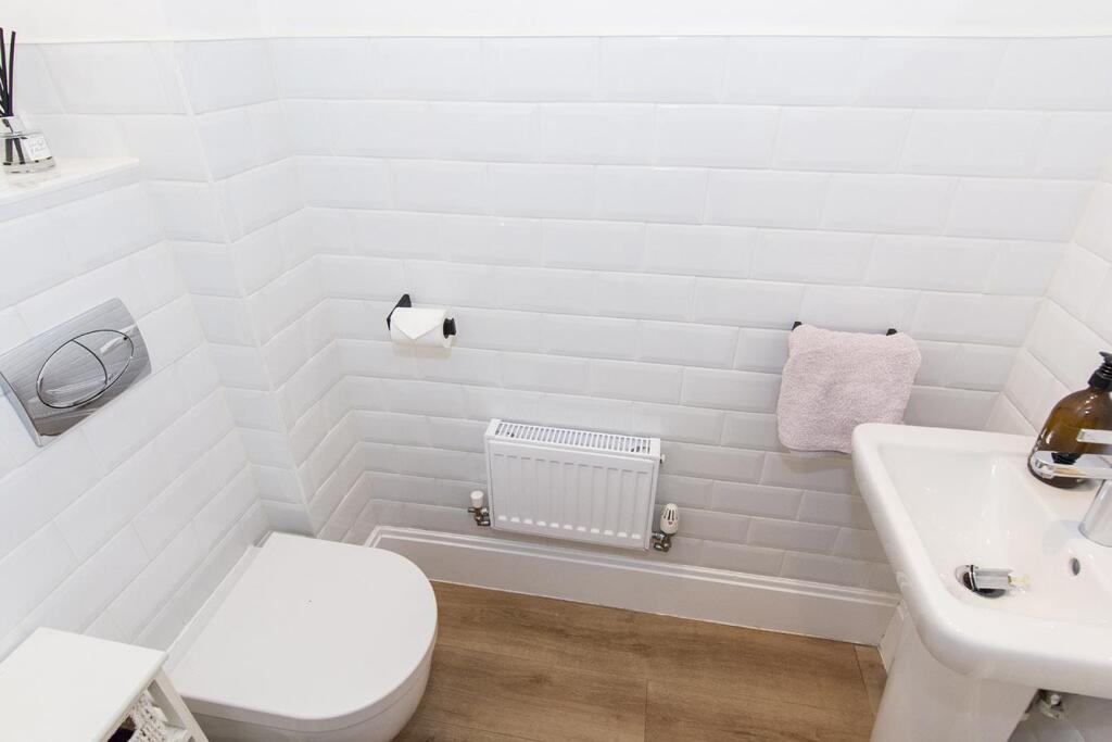 Ground Floor WC