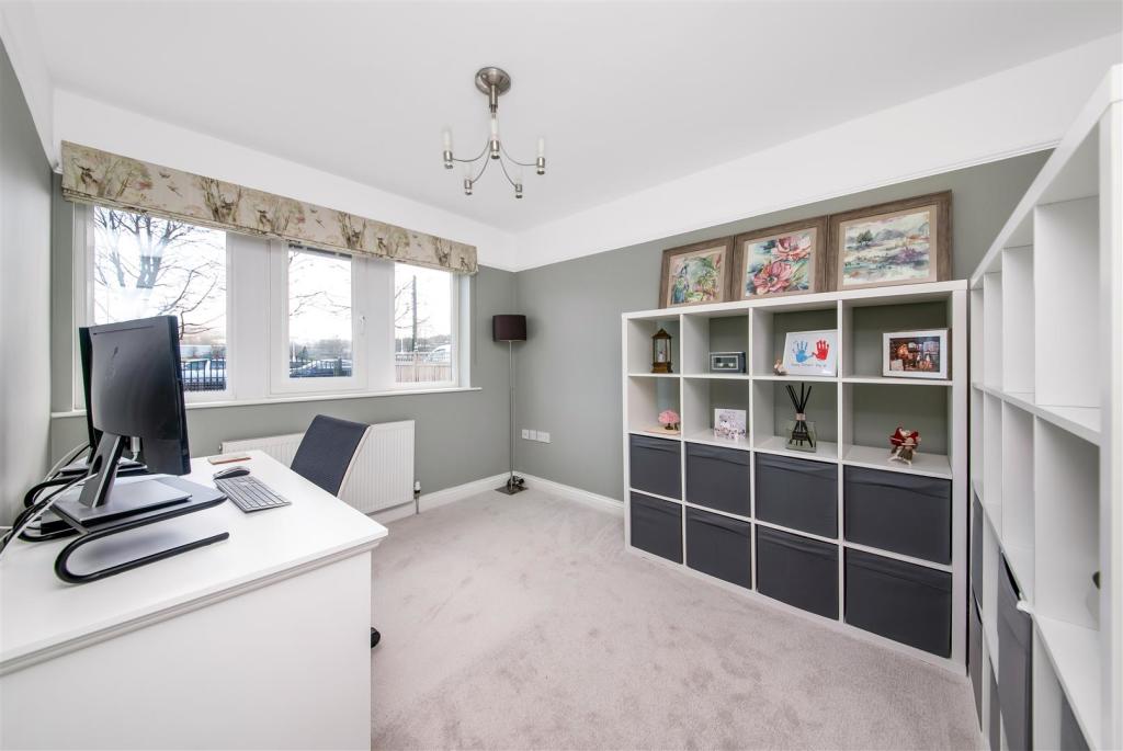 STUDY/HOME OFFICE/BEDROOM SIX