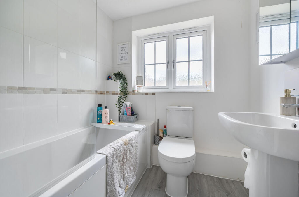 1341320-12-68a4a7...