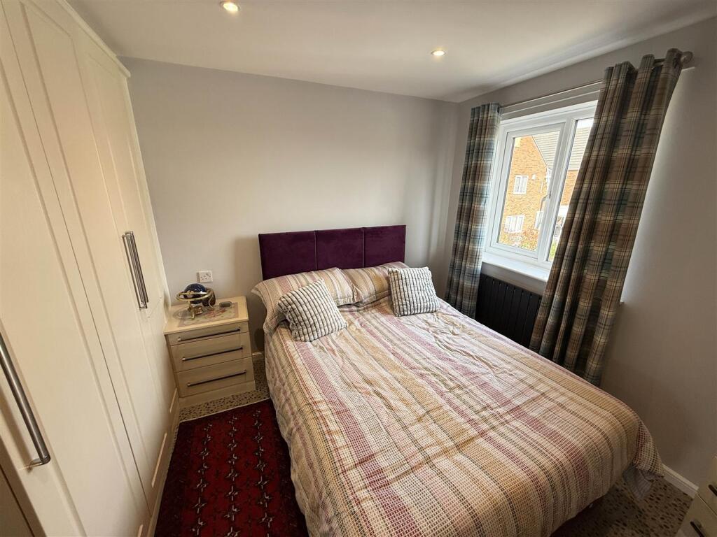 Bedroom 2.jpg